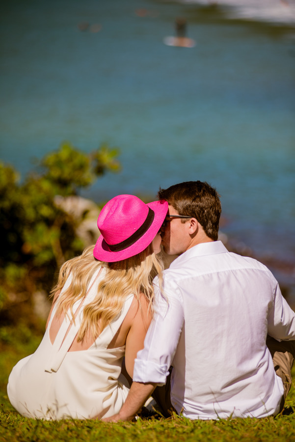 ensaio de casal na praia da armação em florianópolis por julio trindade fotografia de casamentos (26)