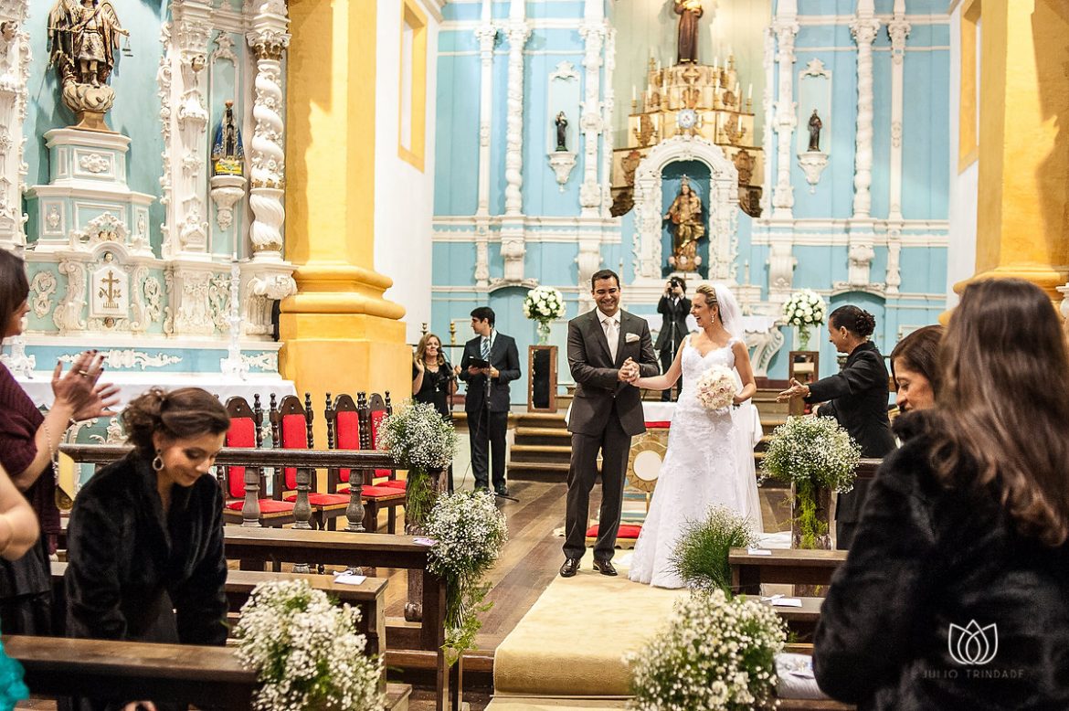 Cerimônia de Casamento em Florianópolis, Igreja Nossa Sra das Necessidades, por Julio Trindade Fotografia