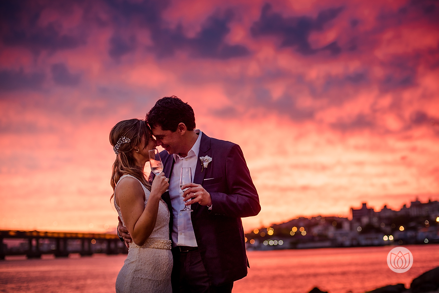 linda cerimônia de casamento boho chic realizada em Florianópolis no Pier 54 (39)