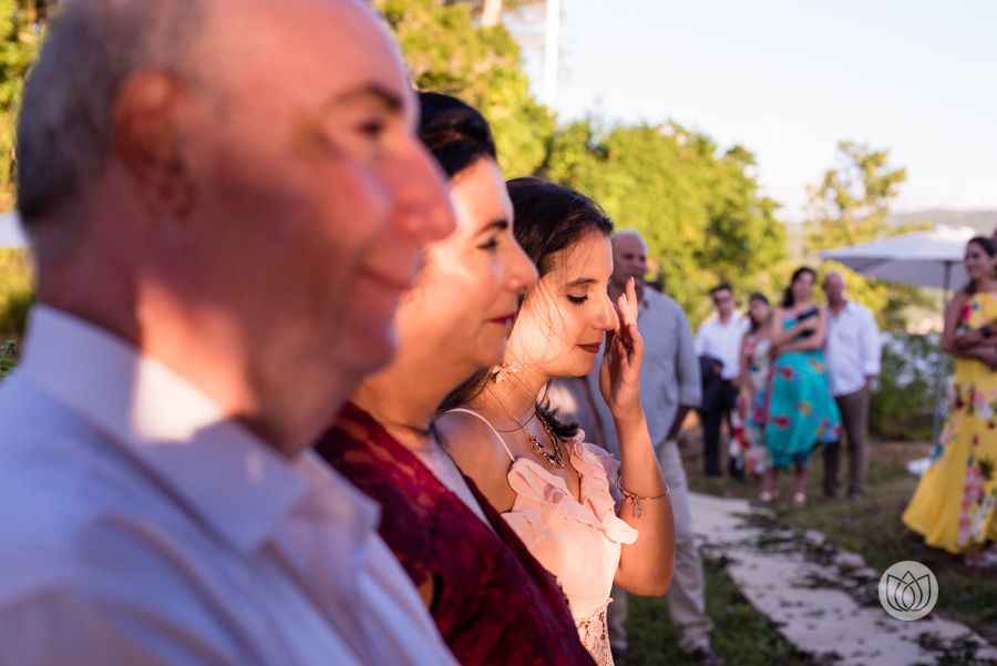 linda cerimônia de casamento budista ao ar livre na praia em florianópolis (53)
